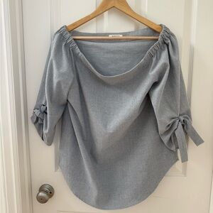 Babaton Light Gray Off-Shoulder Blouse